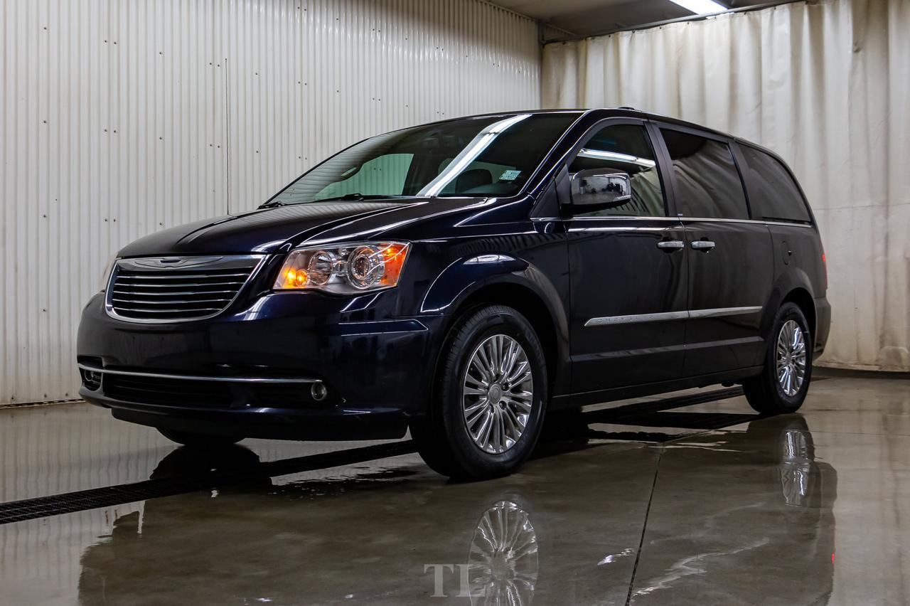 2011 Chrysler Town & Country Limited Leather Roof Nav DVD BCam Red Deer AB