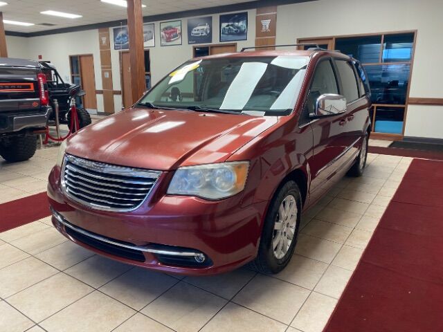 2011 Chrysler Town & Country Touring-L