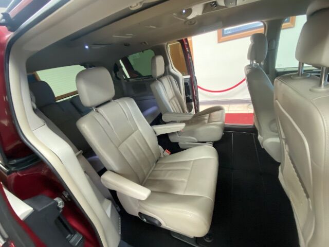 2011 Chrysler Town & Country Touring-L Charlotte NC