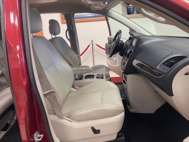 2011 Chrysler Town & Country Touring-L Charlotte NC