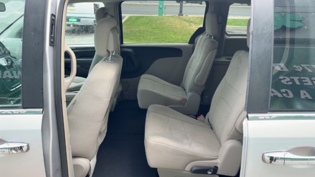2011 Chrysler Town & Country Touring Sandy UT