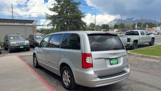 2011 Chrysler Town & Country Touring Sandy UT