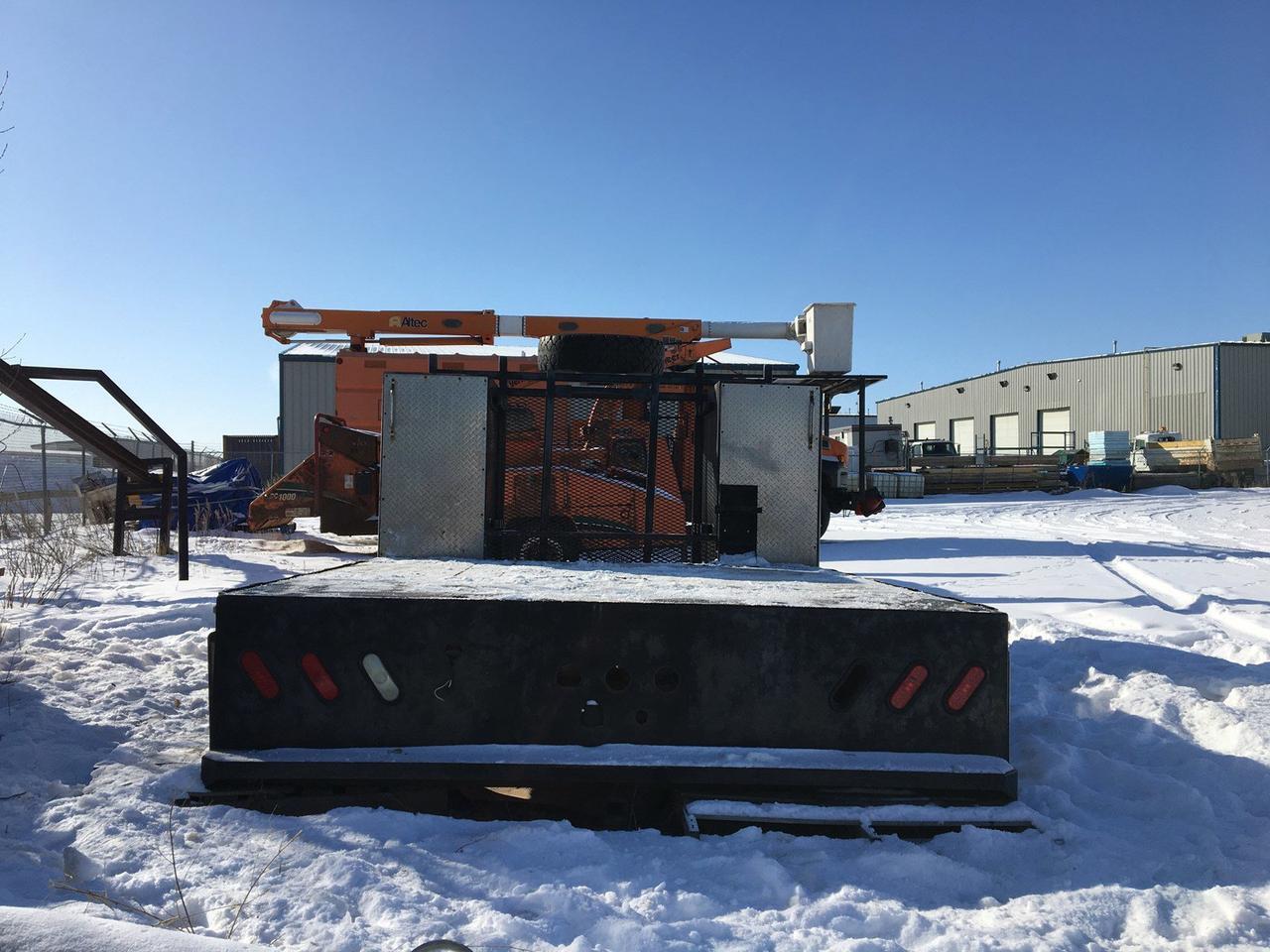 2011 Deck No Model with Tool Boxes Red Deer AB