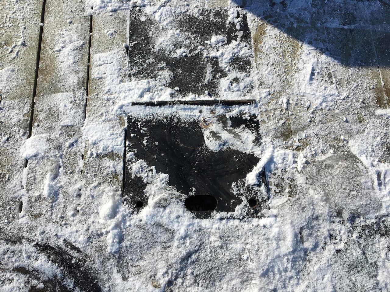 2011 Deck No Model with Tool Boxes Red Deer AB