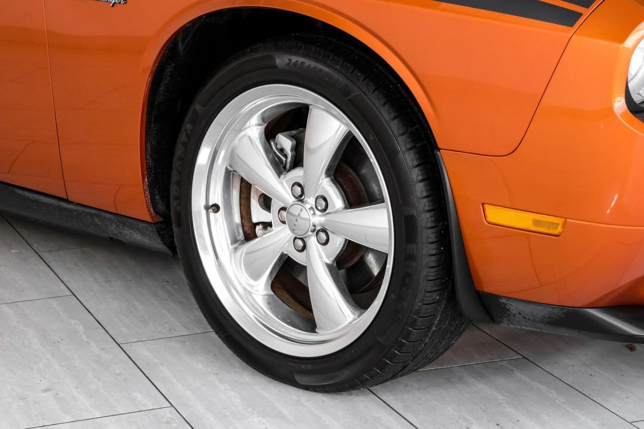 2011 Dodge Challenger R/T CLASSIC 5.7L HEMI NAVIGATION SUNROOF LEATHER HEATED SEATS KEYLESS START BLUETOOTH Carrollton TX