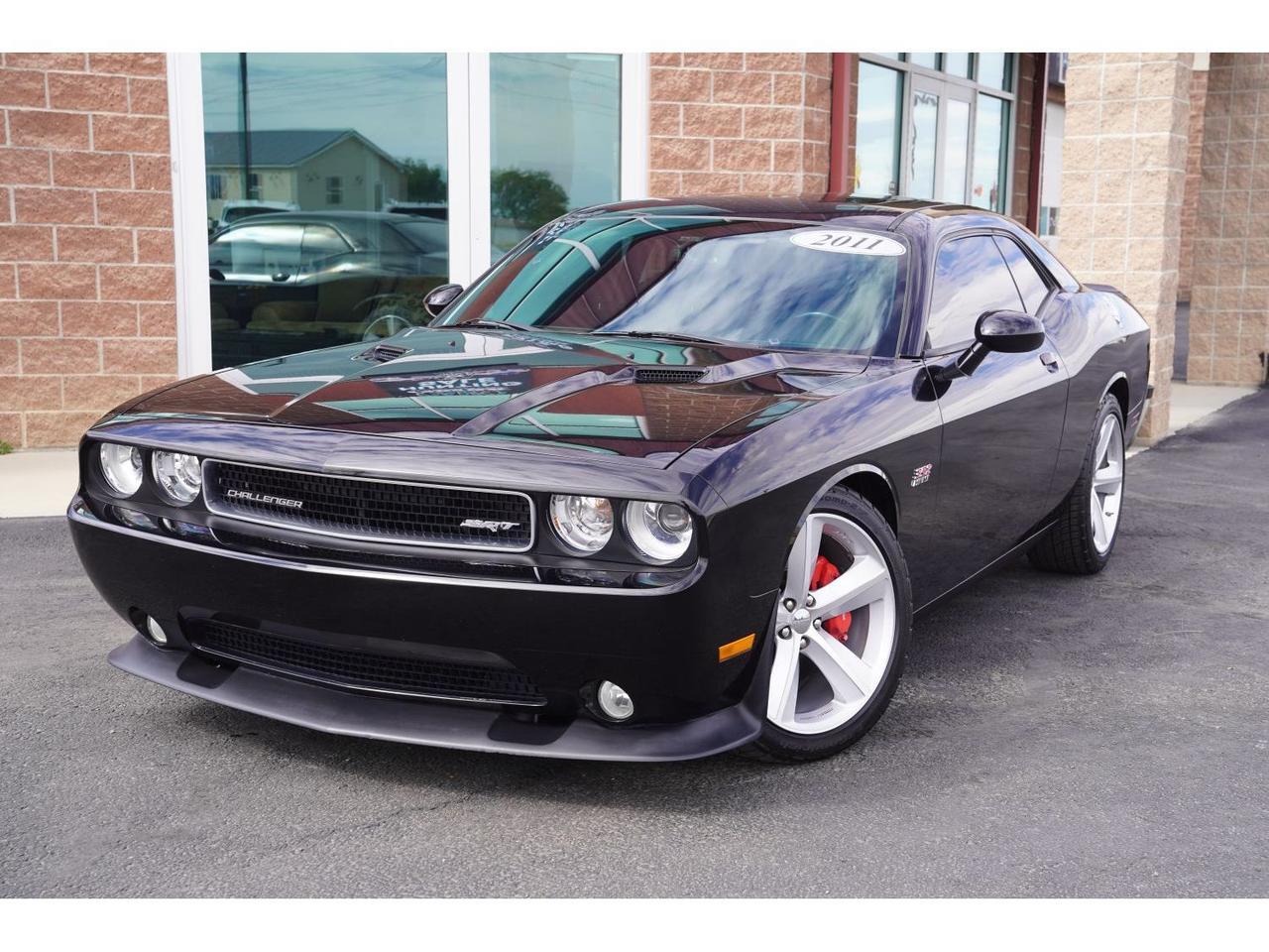 2011 Dodge Challenger SRT8