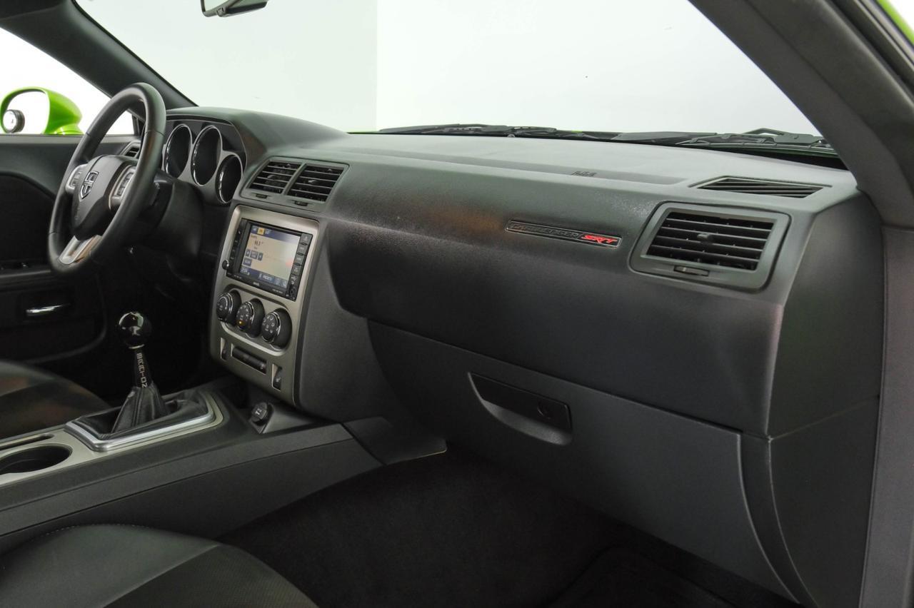 2011 Dodge Challenger SRT8 SUNROOF LEATHER HEATED SEATS KEYLESS START BLUETOOTH BOSTON ACOUSTICS Carrollton TX