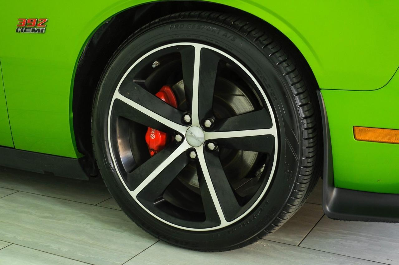 2011 Dodge Challenger SRT8 SUNROOF LEATHER HEATED SEATS KEYLESS START BLUETOOTH BOSTON ACOUSTICS Carrollton TX