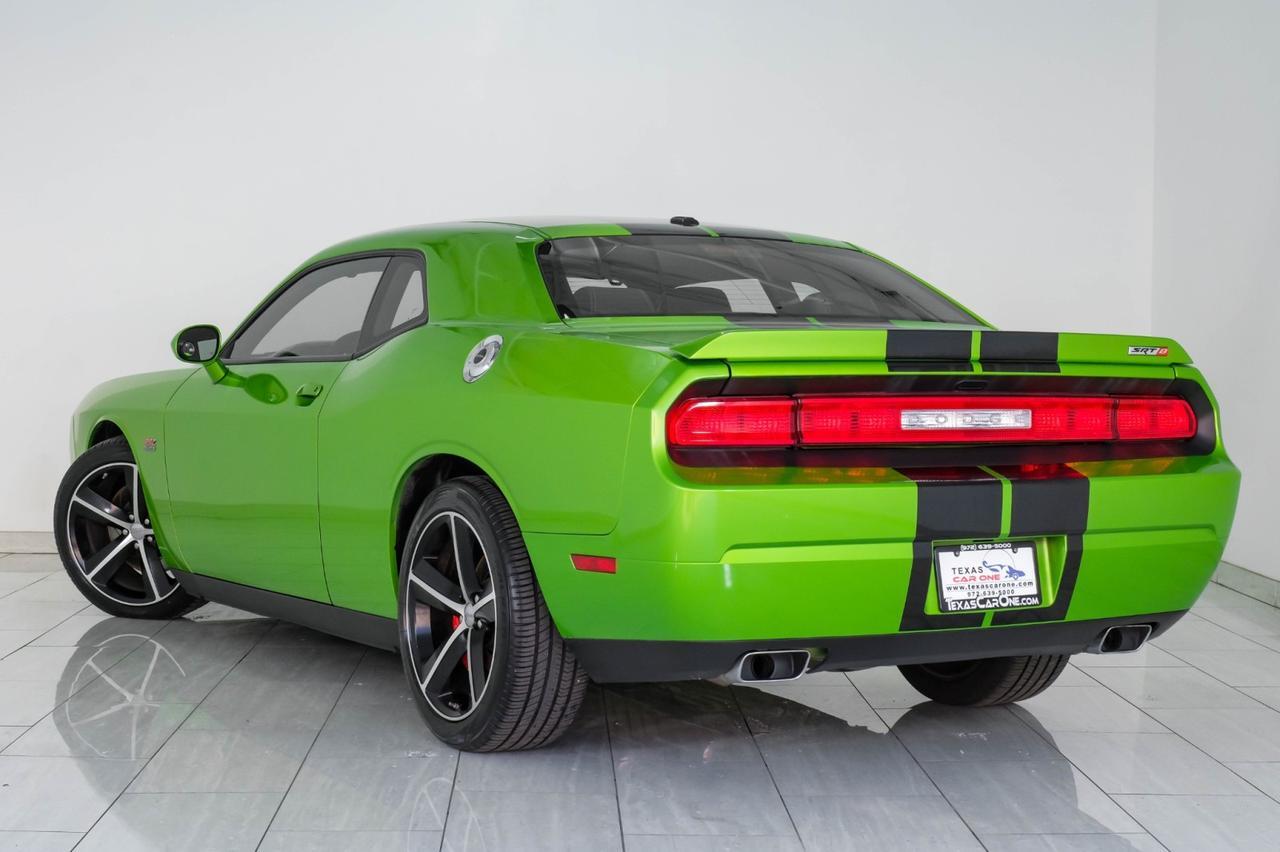 2011 Dodge Challenger SRT8 SUNROOF LEATHER HEATED SEATS KEYLESS START BLUETOOTH POWER DRIVER SEAT Carrollton TX