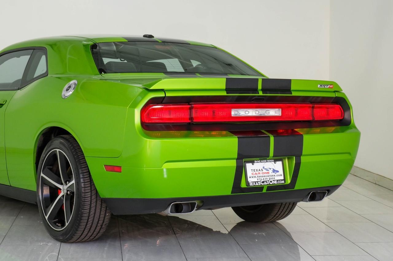 2011 Dodge Challenger SRT8 SUNROOF LEATHER HEATED SEATS KEYLESS START BLUETOOTH POWER DRIVER SEAT Carrollton TX