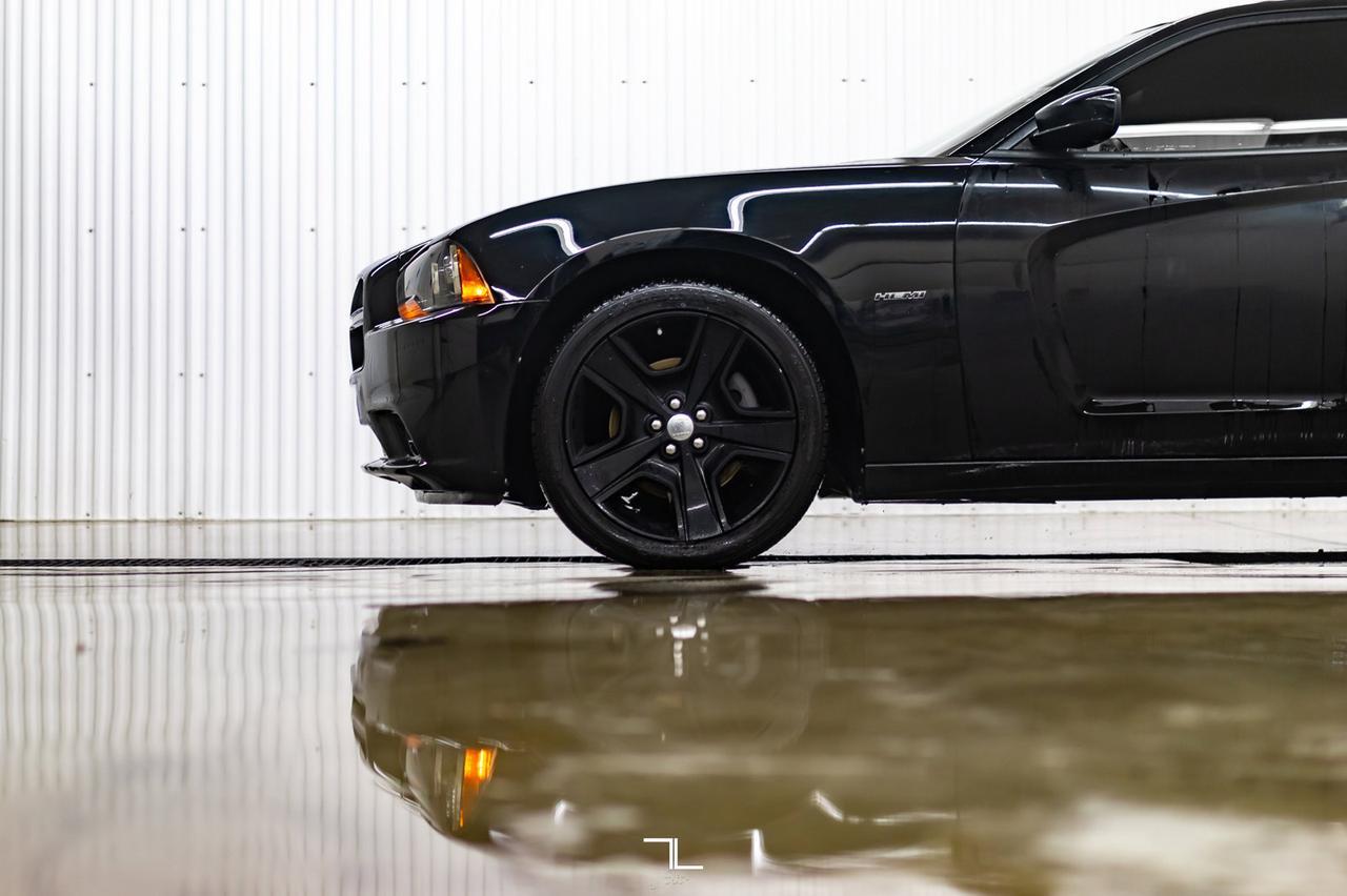 2011 Dodge Charger R/T Mopar 11 Edition #2/500 Leather Nav Red Deer AB