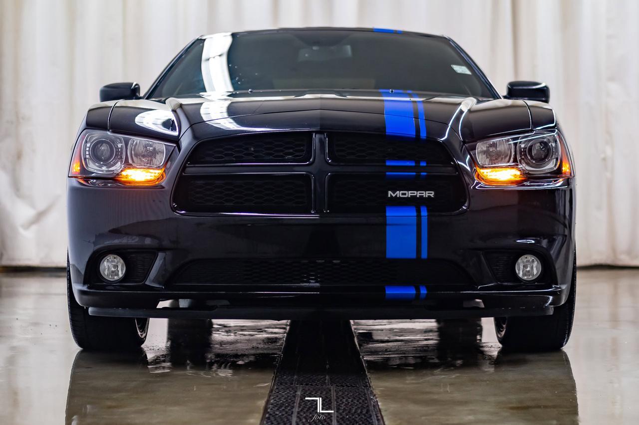 2011 Dodge Charger R/T Mopar 11 Edition #2/500 Leather Nav Red Deer AB