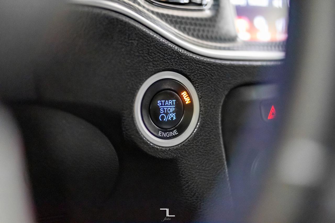 2011 Dodge Charger R/T Mopar 11 Edition #2/500 Leather Nav Red Deer AB