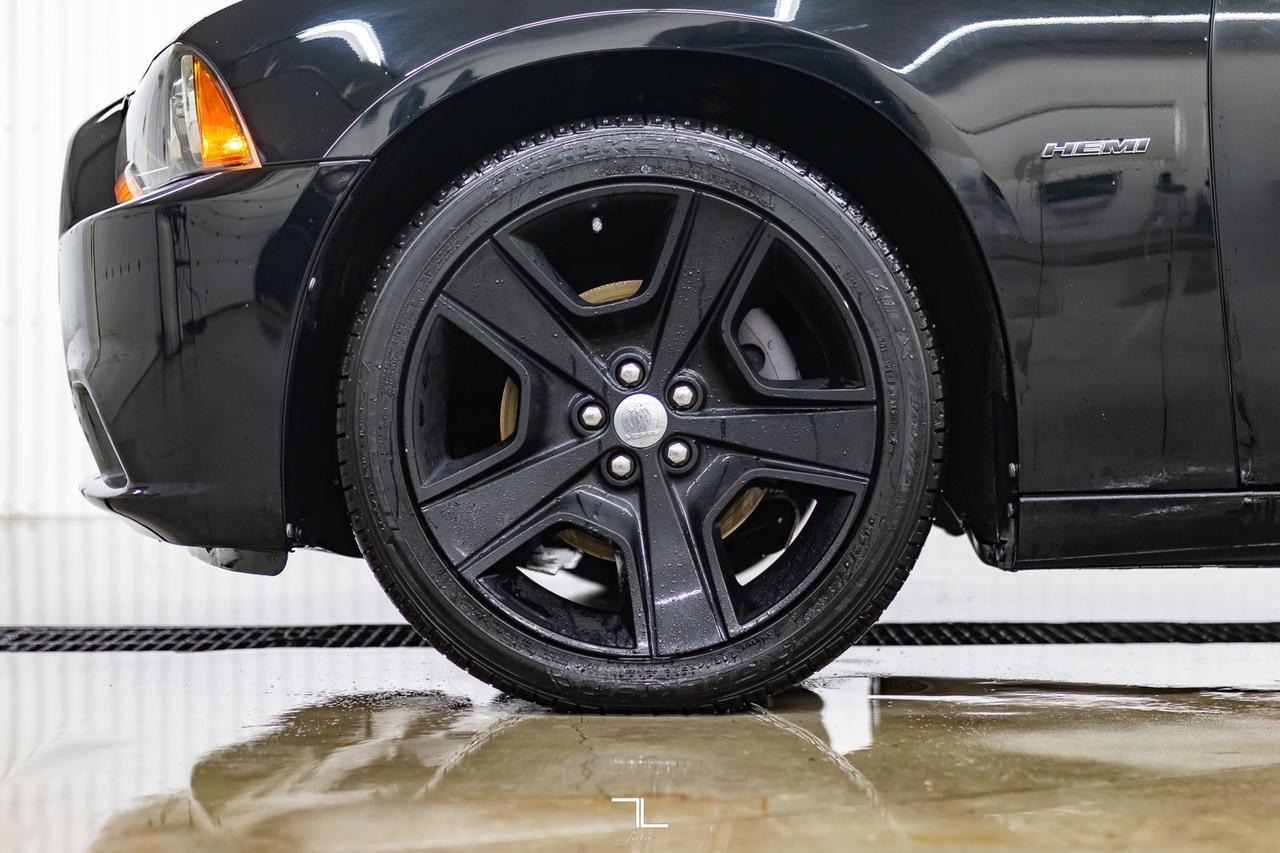 2011 Dodge Charger R/T Mopar 11 Edition #2/500 Leather Nav Red Deer AB