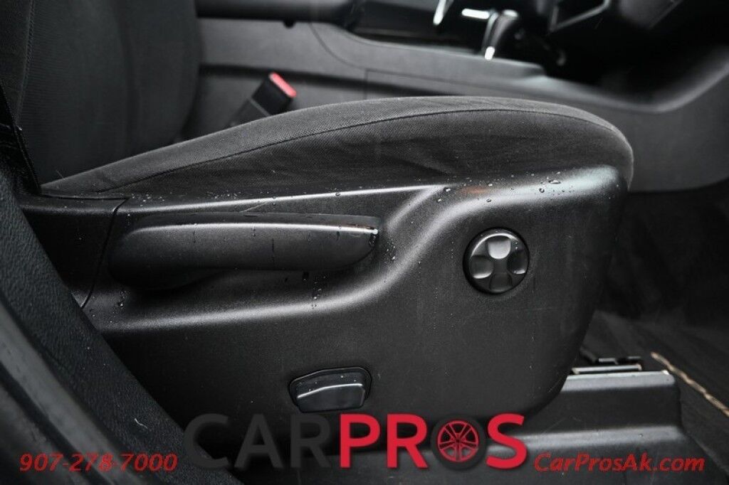 2011 Dodge Durango Crew - 3.6L V6 - Automatic - All Wheel Drive - Powered Leather Front Seats - Remote Start - Keyless Entry - Bluetooth - Backup Camera - 3rd Row Seating Anchorage AK
