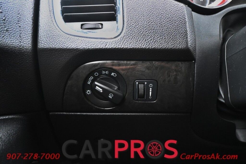 2011 Dodge Durango Crew - 3.6L V6 - Automatic - All Wheel Drive - Powered Leather Front Seats - Remote Start - Keyless Entry - Bluetooth - Backup Camera - 3rd Row Seating Anchorage AK
