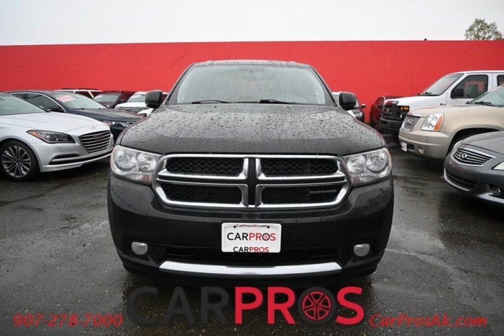 2011 Dodge Durango Crew - 3.6L V6 - Automatic - All Wheel Drive - Powered Leather Front Seats - Remote Start - Keyless Entry - Bluetooth - Backup Camera - 3rd Row Seating Anchorage AK