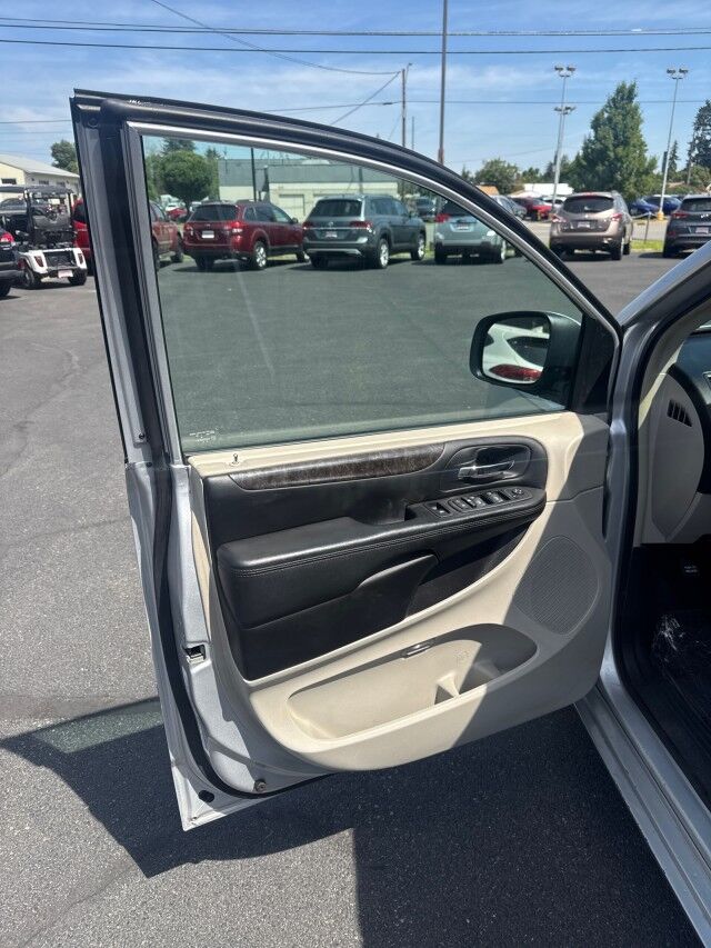 2011 Dodge Grand Caravan Crew Spokane Valley WA