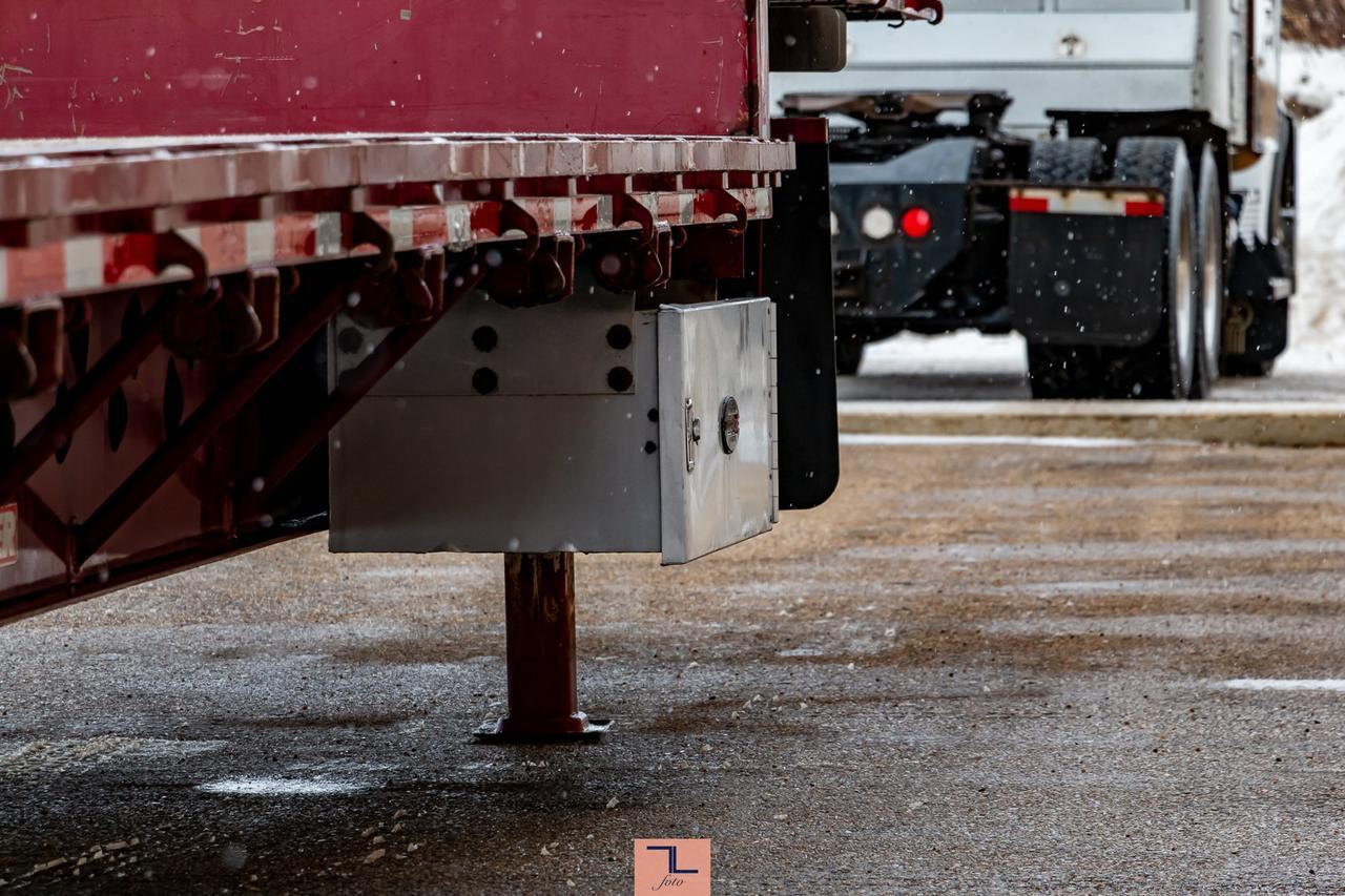 2011 Doepker Tridem 53 Ft. Steel Step Deck Trailer Red Deer AB
