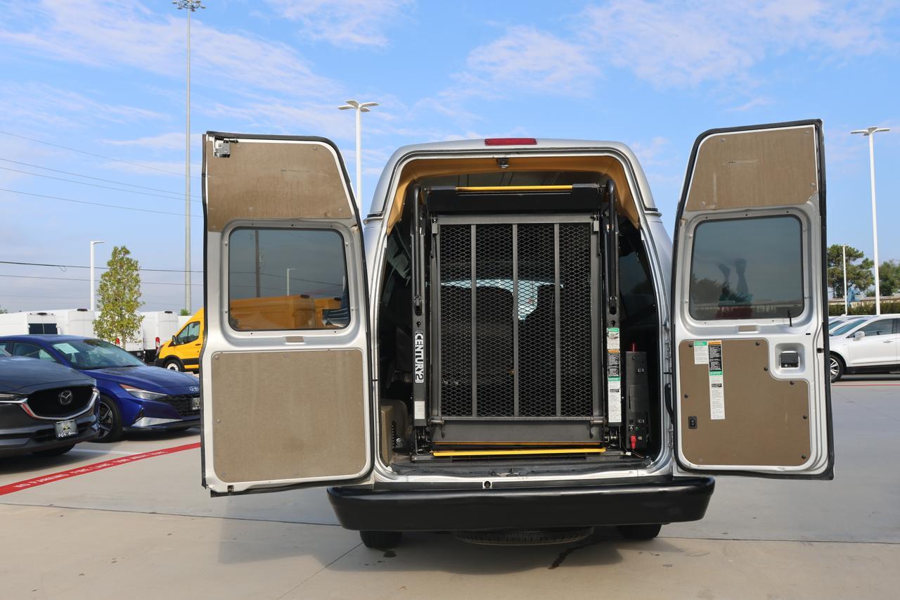 2011 FORD ECONOLINE E250 VAN Houston TX