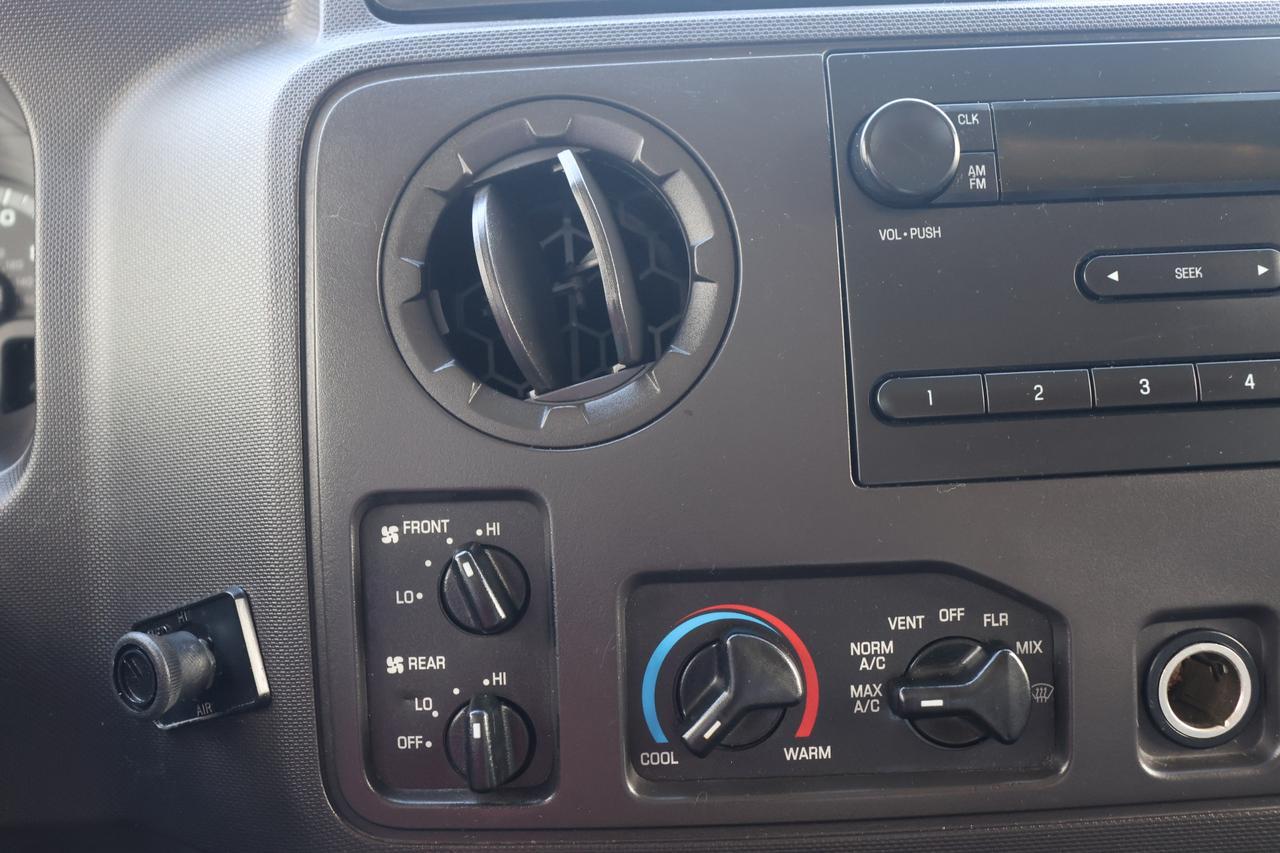 2011 FORD ECONOLINE E250 VAN Houston TX