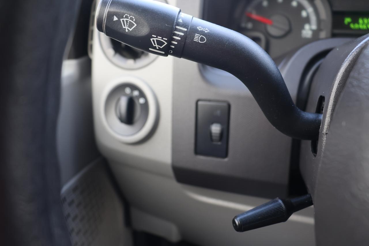 2011 FORD ECONOLINE E250 VAN Houston TX