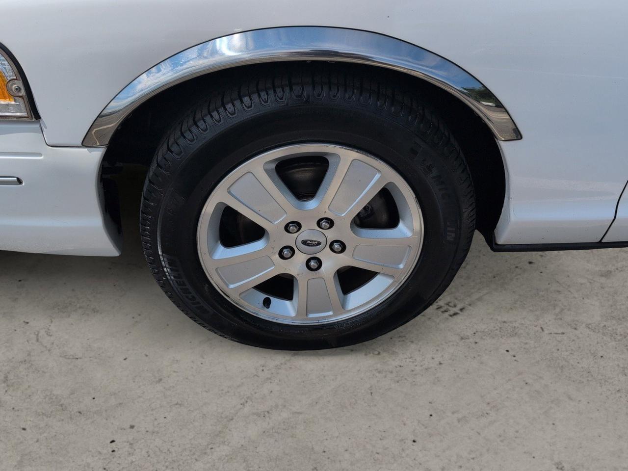 2011 Ford Crown Victoria LX Dalton GA