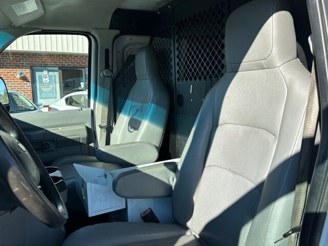 2011 Ford E-250 Econoline Commercial Cargo w/ Ladder Rack Ashland VA