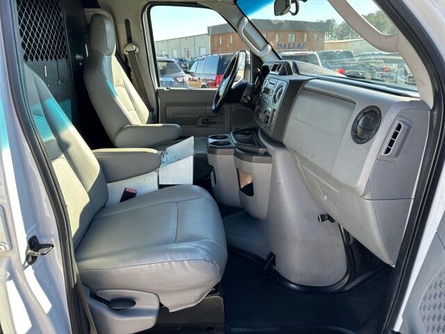 2011 Ford E-250 Econoline Commercial Cargo w/ Ladder Rack Ashland VA