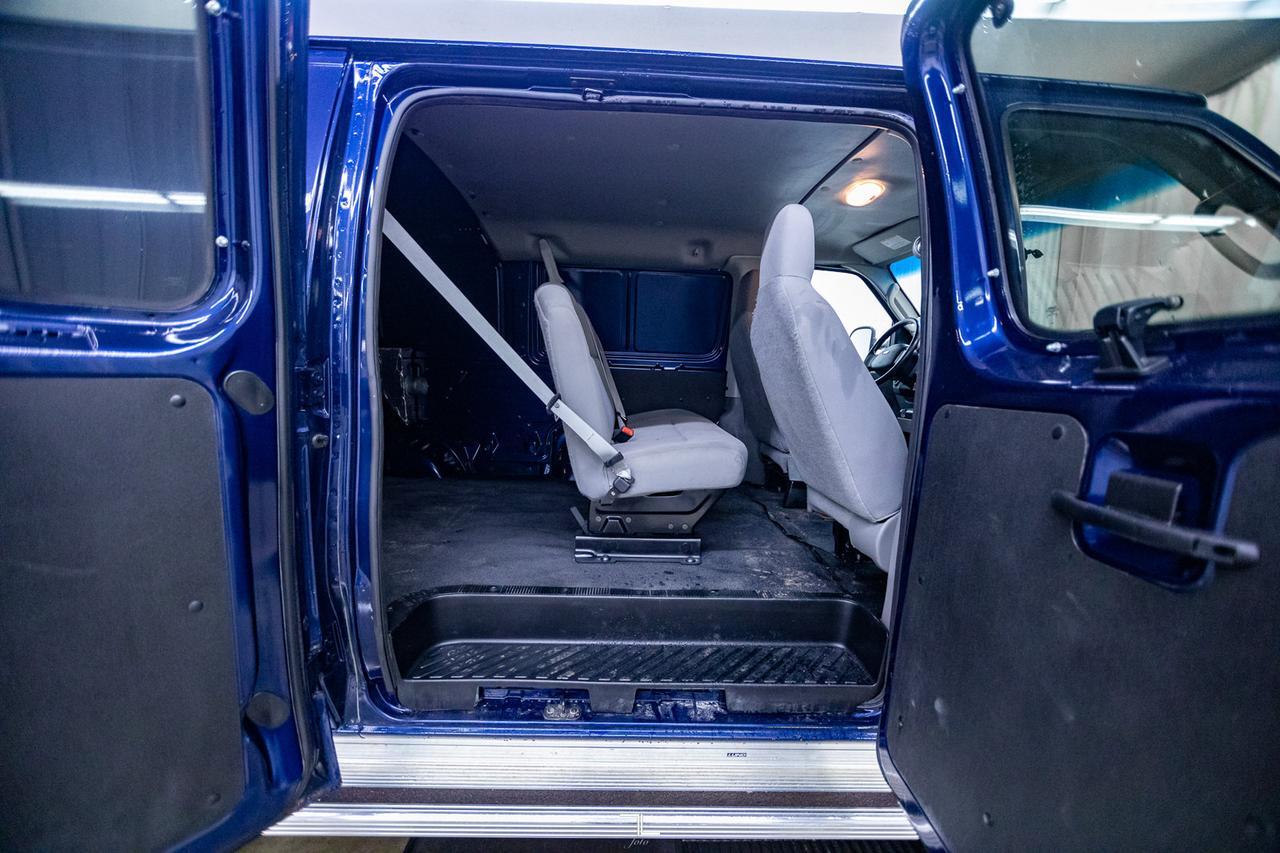 2011 Ford E-250 Extended Cargo Van Red Deer AB