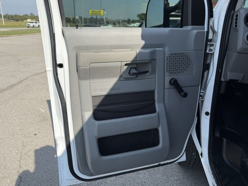 2011 Ford E-350 Cargo Van Commercial Collinsville OK