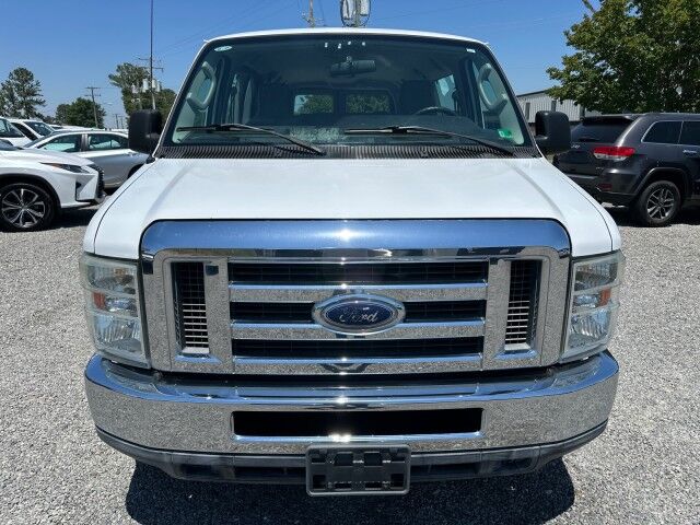 2011 Ford E-350 Econoline Wagon XLT 12-Passenger Van Ashland VA