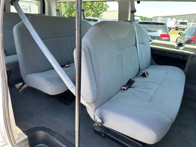 2011 Ford E-350 Econoline Wagon XLT 12-Passenger Van Ashland VA