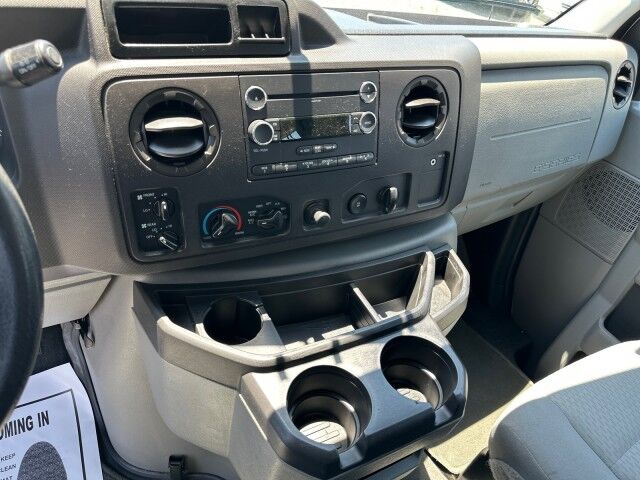 2011 Ford E-350 Econoline Wagon XLT 12-Passenger Van Ashland VA