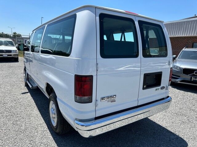 2011 Ford E-350 Econoline Wagon XLT 12-Passenger Van Ashland VA