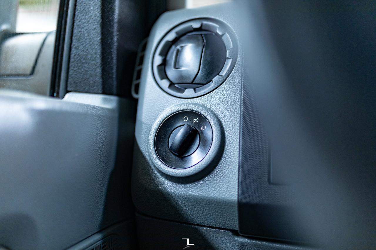 2011 Ford E-350 XL Ext Cargo Van Red Deer AB