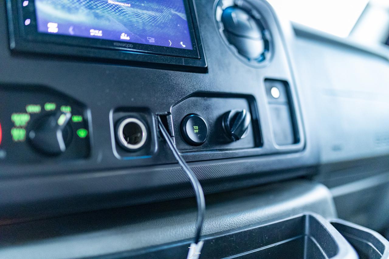 2011 Ford E-350 XL Ext Cargo Van Red Deer AB