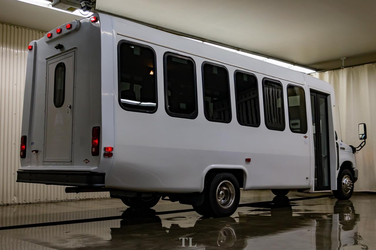 2011 Ford E-450 SD 24 Passenger Bus TV Red Deer AB