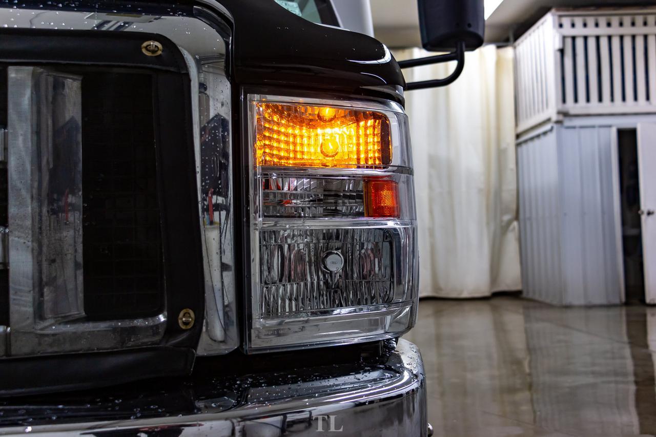 2011 Ford E-450 SD 24 Passenger Bus TV Red Deer AB