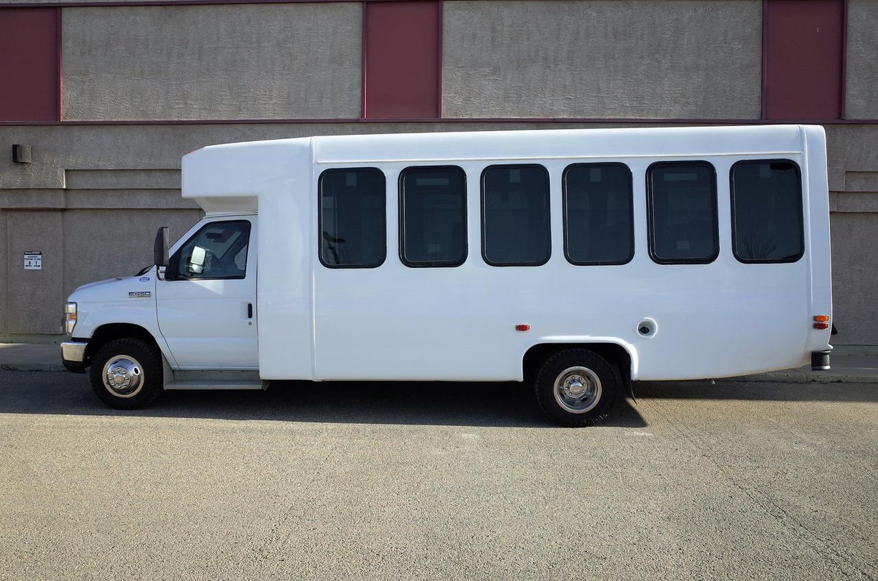 2011 Ford Econoline Commercial Cutaway PASSENGER VAN Red Deer AB