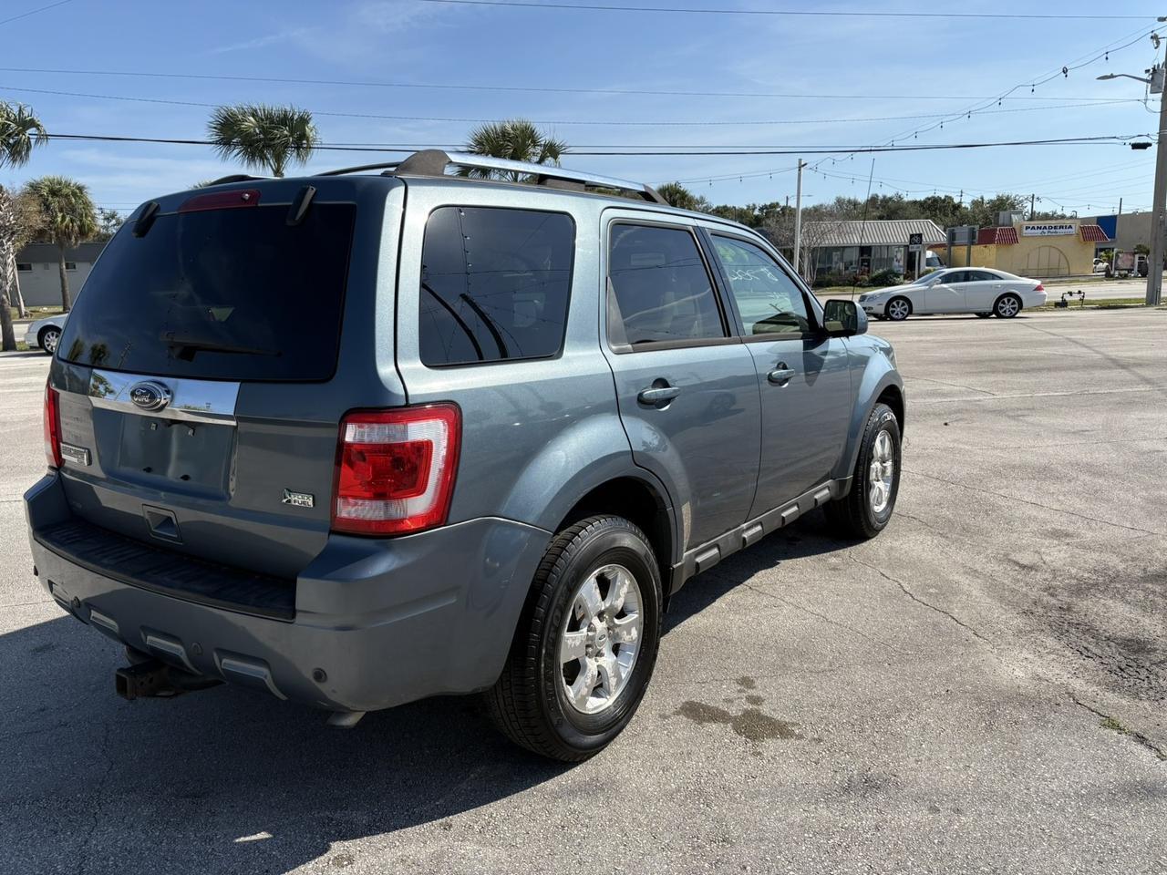 2011 Ford Escape Limited