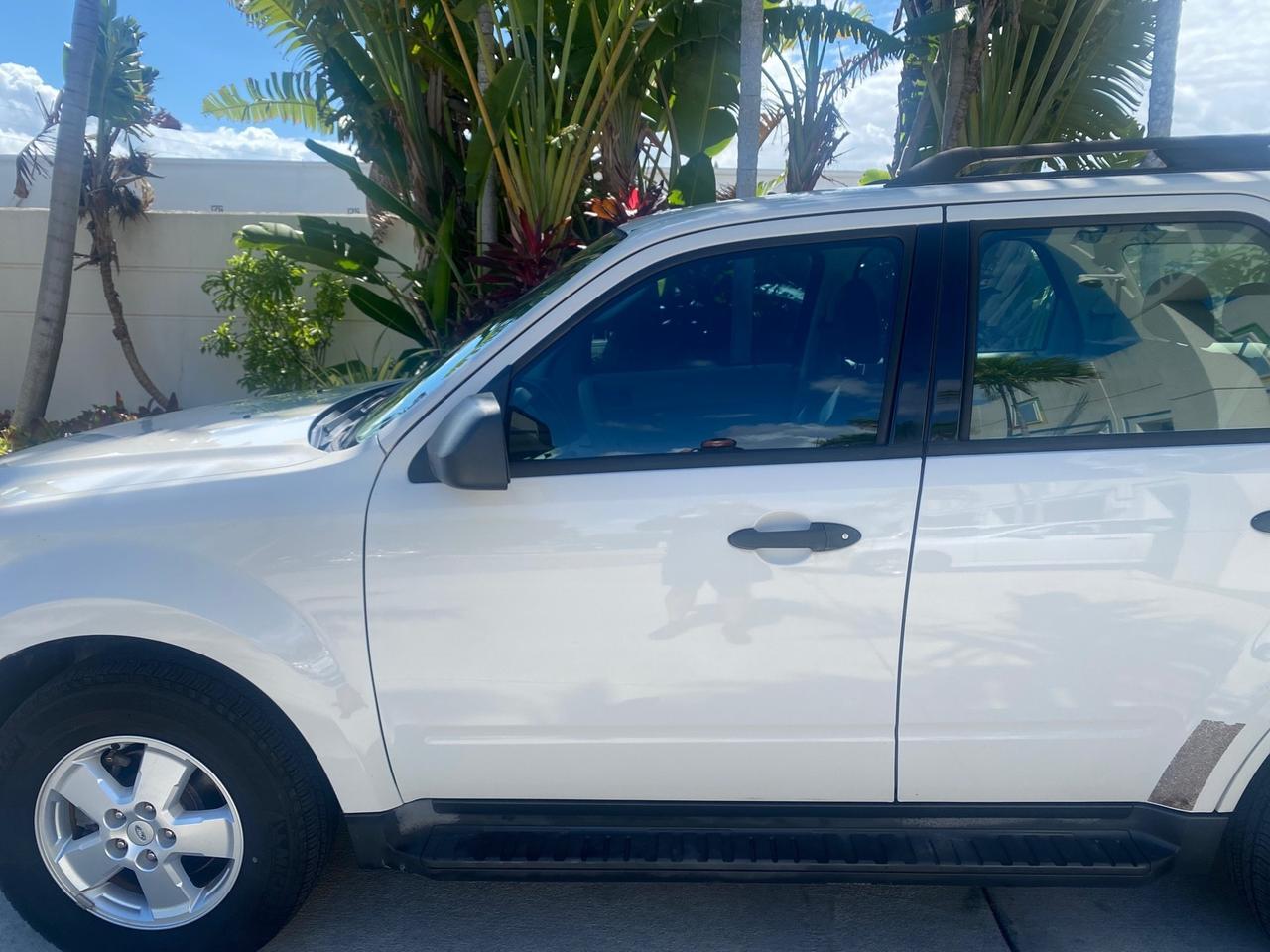 2011 Ford Escape XLS LOW MILES 28,147 Pompano Beach FL