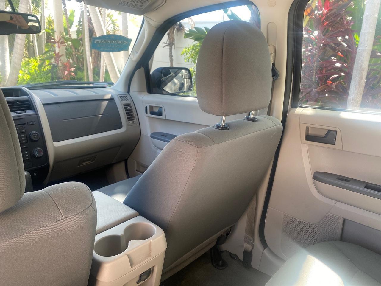 2011 Ford Escape XLS LOW MILES 28,147 Pompano Beach FL