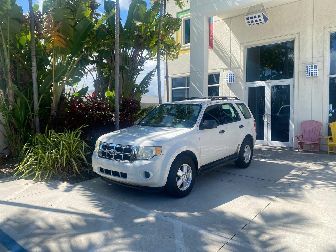 2011 Ford Escape XLS LOW MILES 28,147 Pompano Beach FL