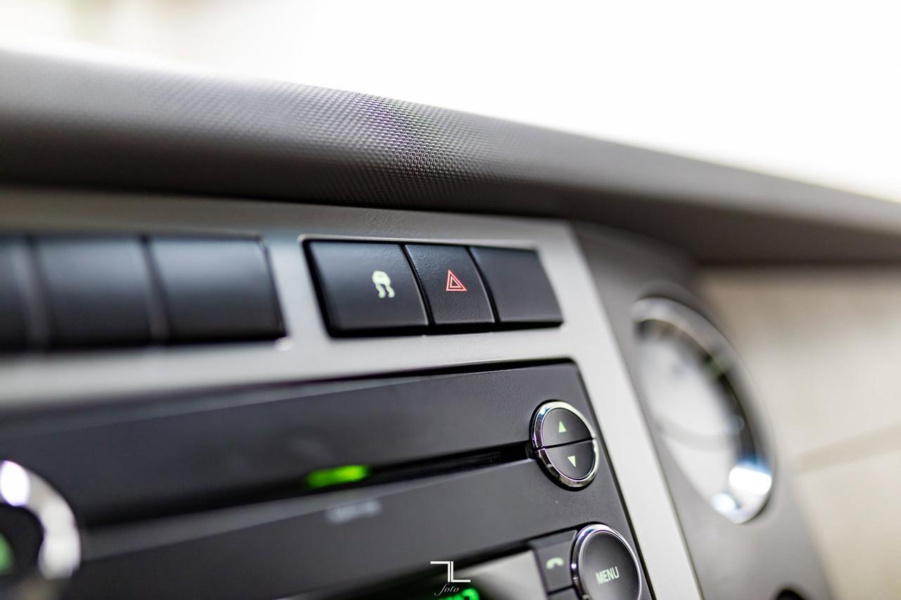 2011 Ford Expedition 4x4 XLT Red Deer AB