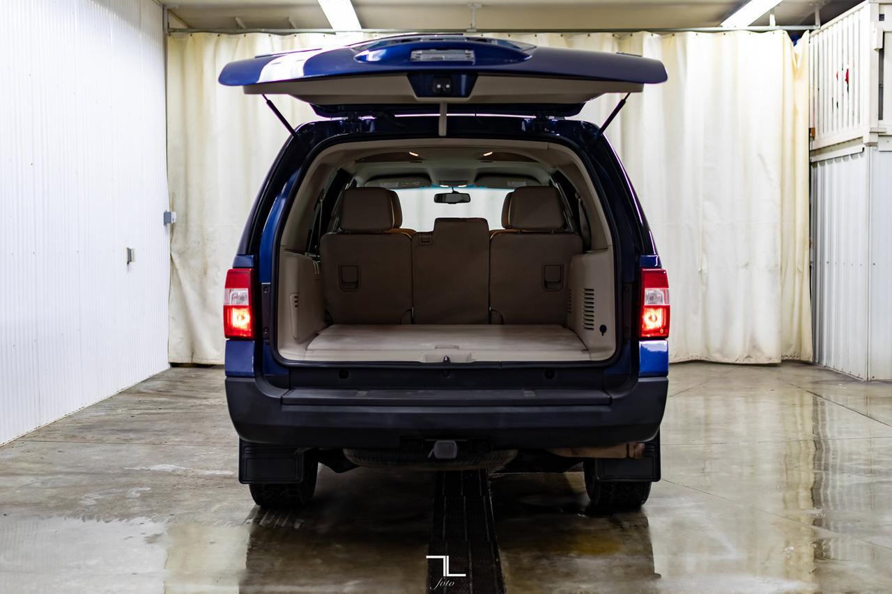 2011 Ford Expedition 4x4 XLT Red Deer AB