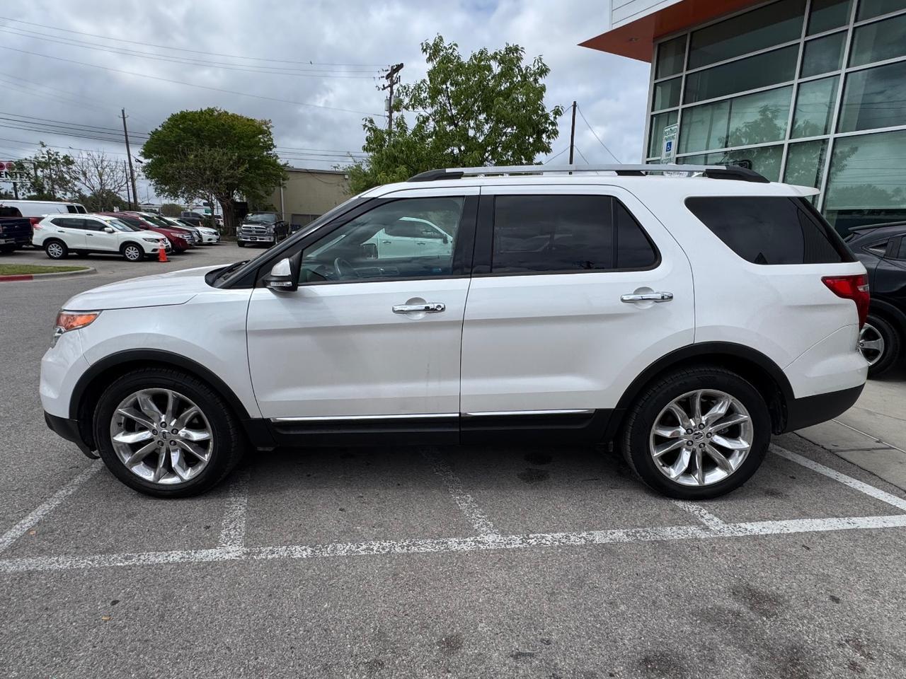 2011 Ford Explorer Limited FWD