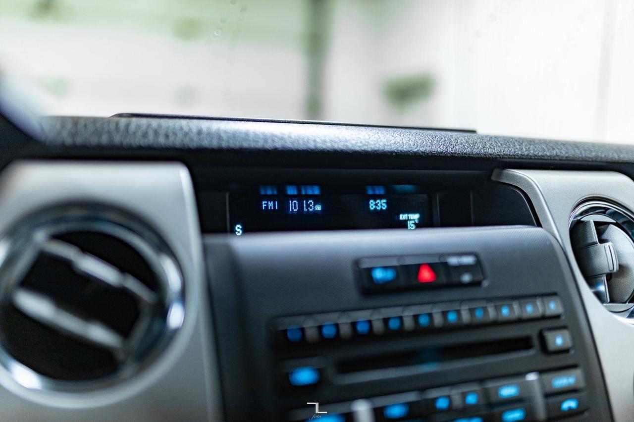 2011 Ford F-150 4x4 Super Cab XLT Longbox PSeat Red Deer AB