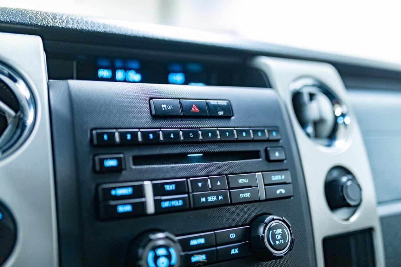 2011 Ford F-150 4x4 Super Cab XLT Longbox PSeat Red Deer AB