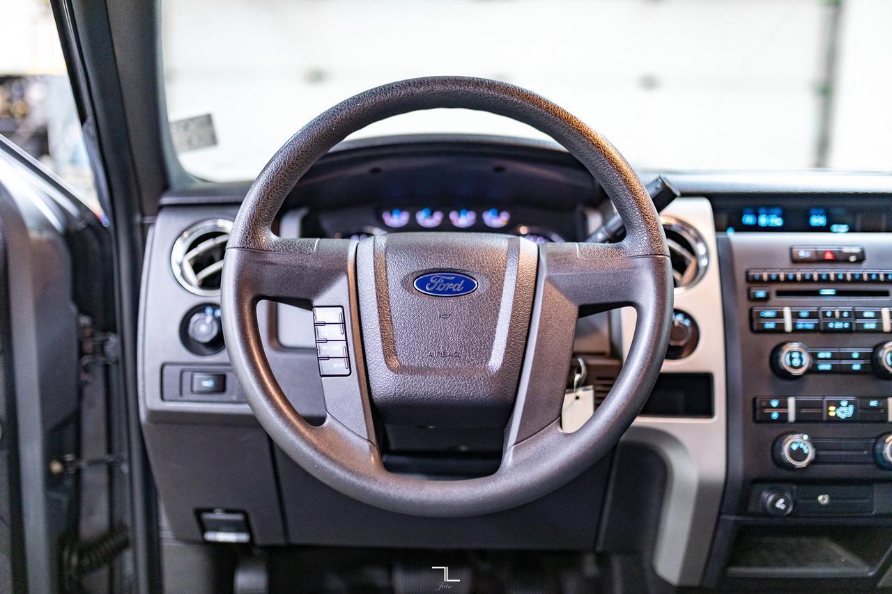2011 Ford F-150 4x4 Super Cab XLT Longbox PSeat Red Deer AB